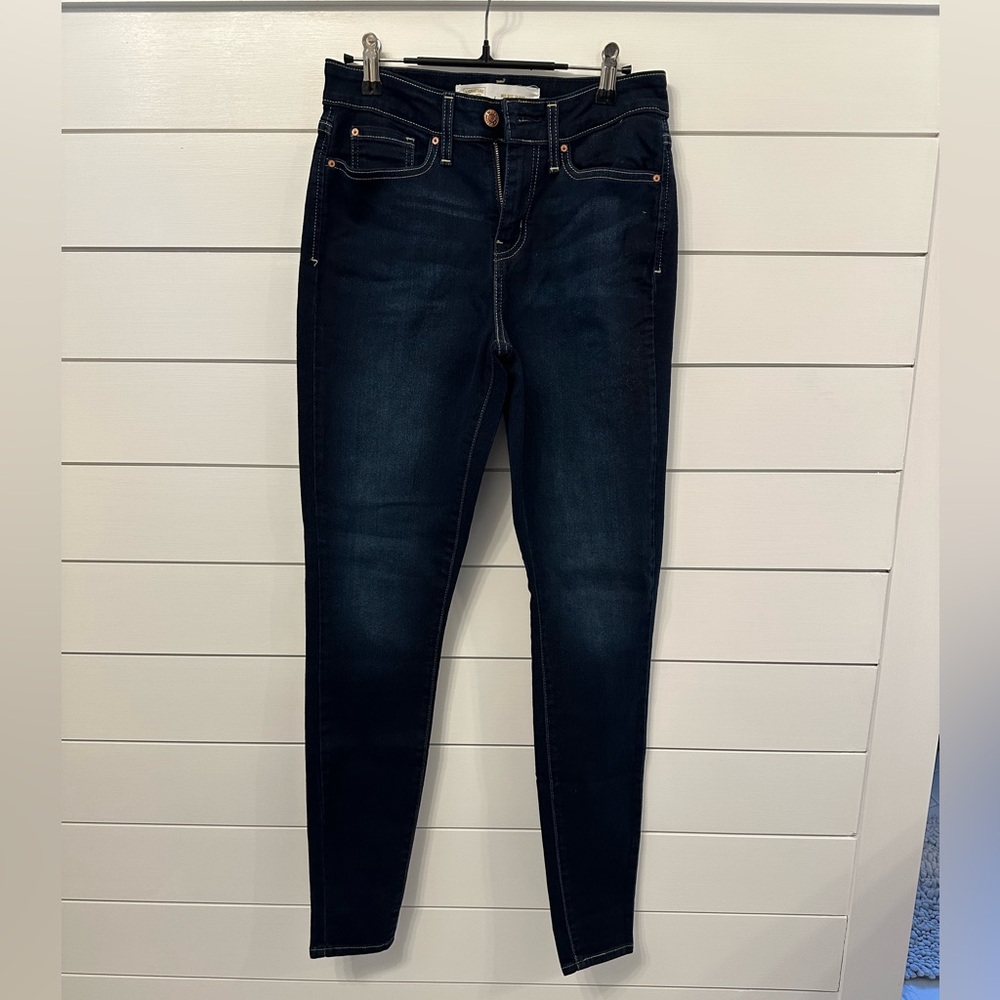 Signature by Levi Strauss Dark Indigo Skinny Jeans